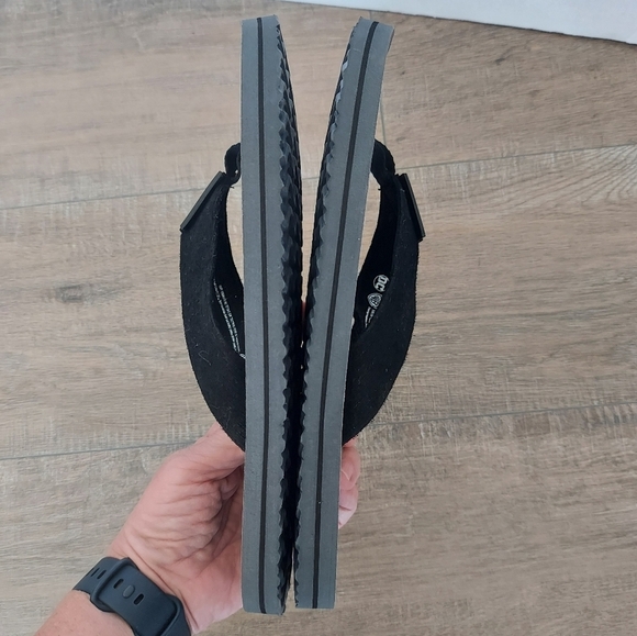 Justice League Flip Flops - Picture 5 of 8